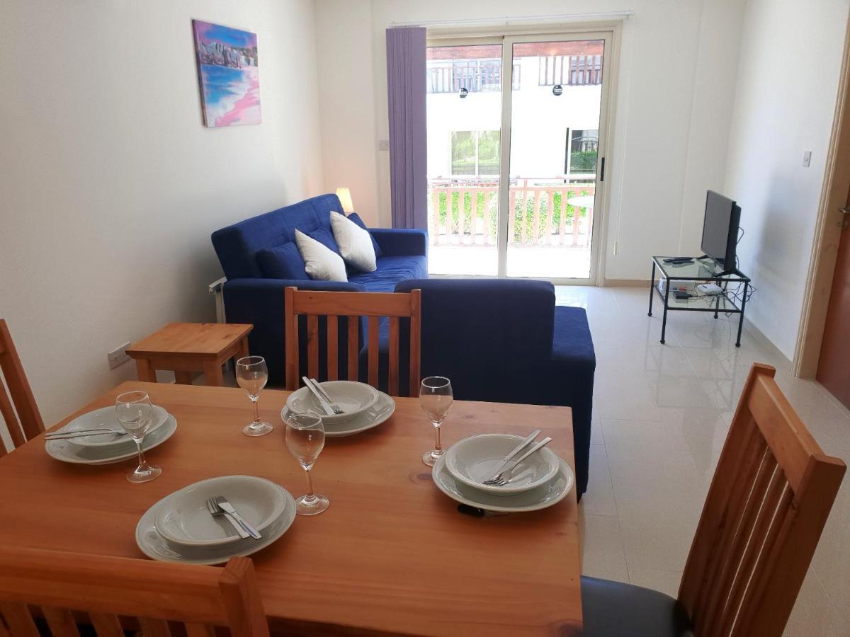Ground Floor One Bedroom Apartment, Vanessa Complex เปเยีย ภายนอก รูปภาพ